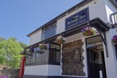 The Dundry Inn Bristol - Pub & Restaurant